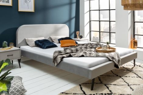 Tapicerowane łóżko Famour 140x200 cm | szarosrebrny aksamit